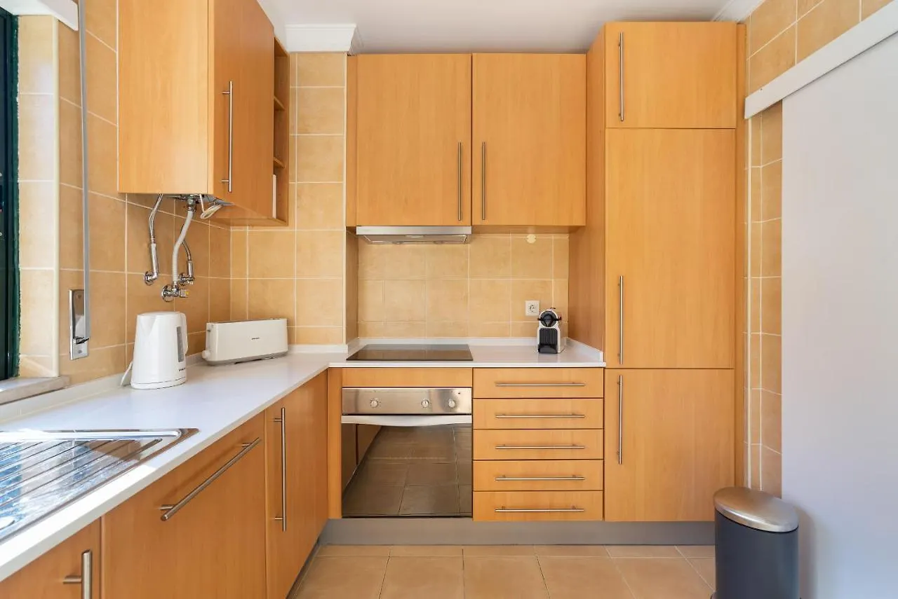 Apartment Salgados Sunny Beach Apt - 7 Min Walk From Beach Guia